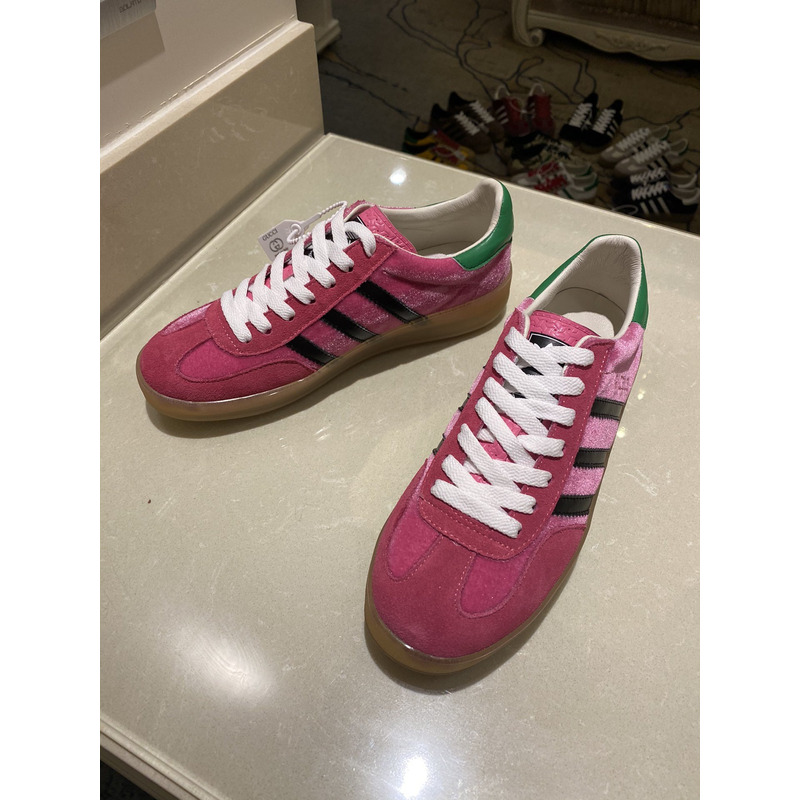 g*u*i x Ad*s gazelle sneaker pink