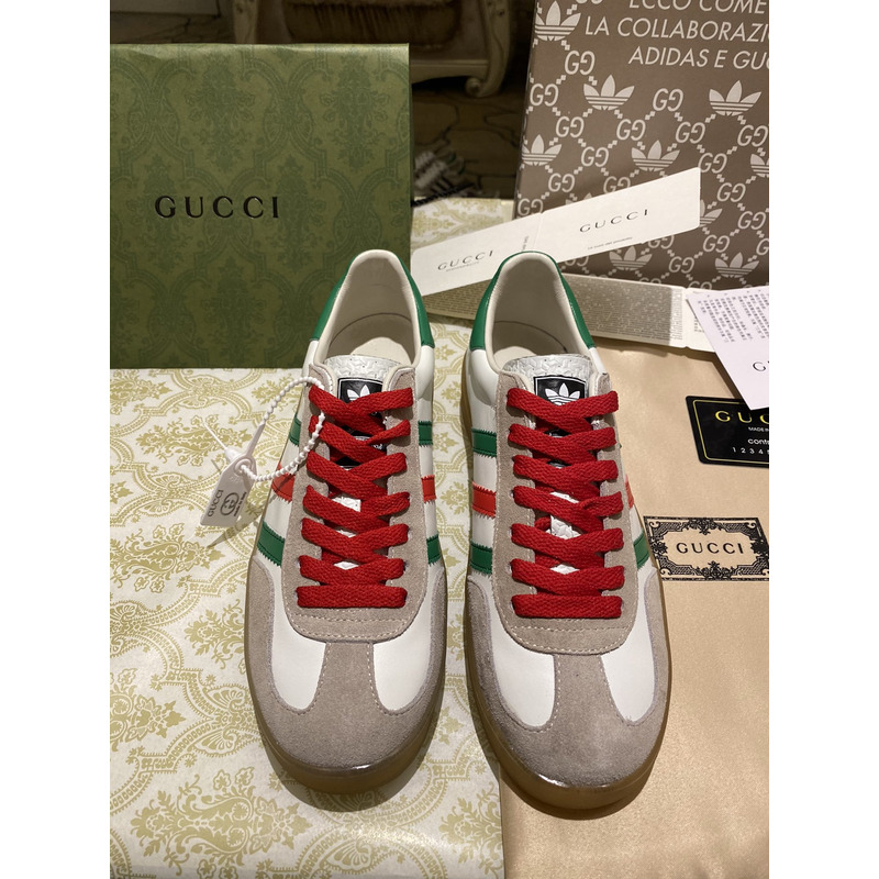 g*u*i x Ad*s gazelle sneaker white green red