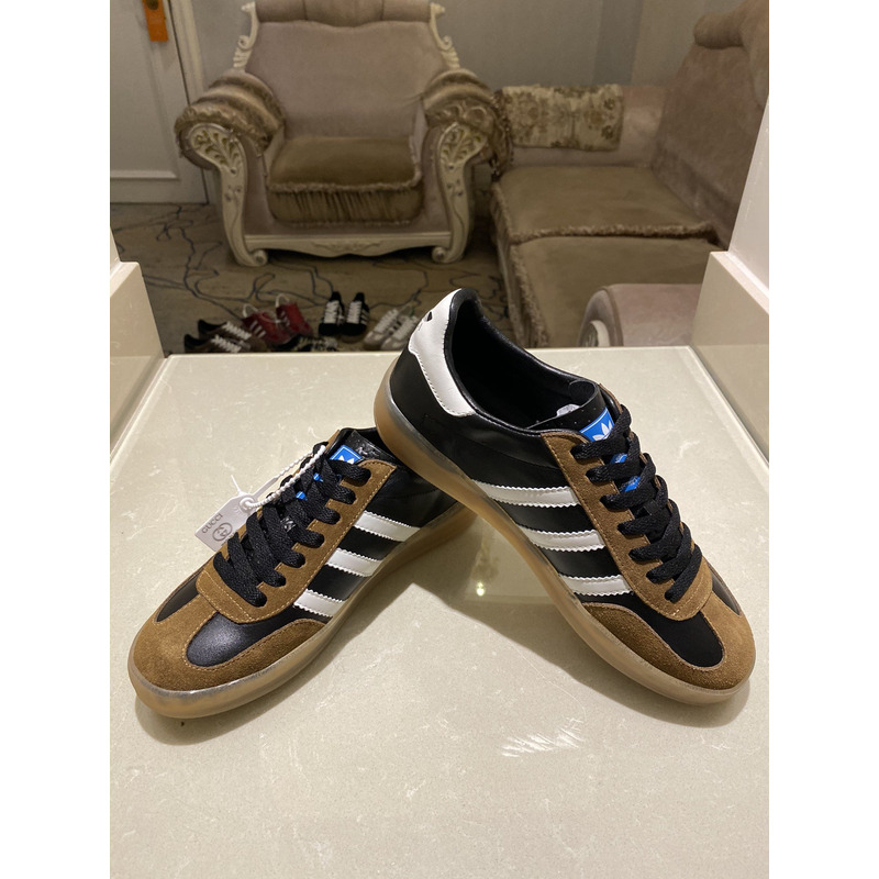 g*u*i x Ad*s gazelle sneaker brown black