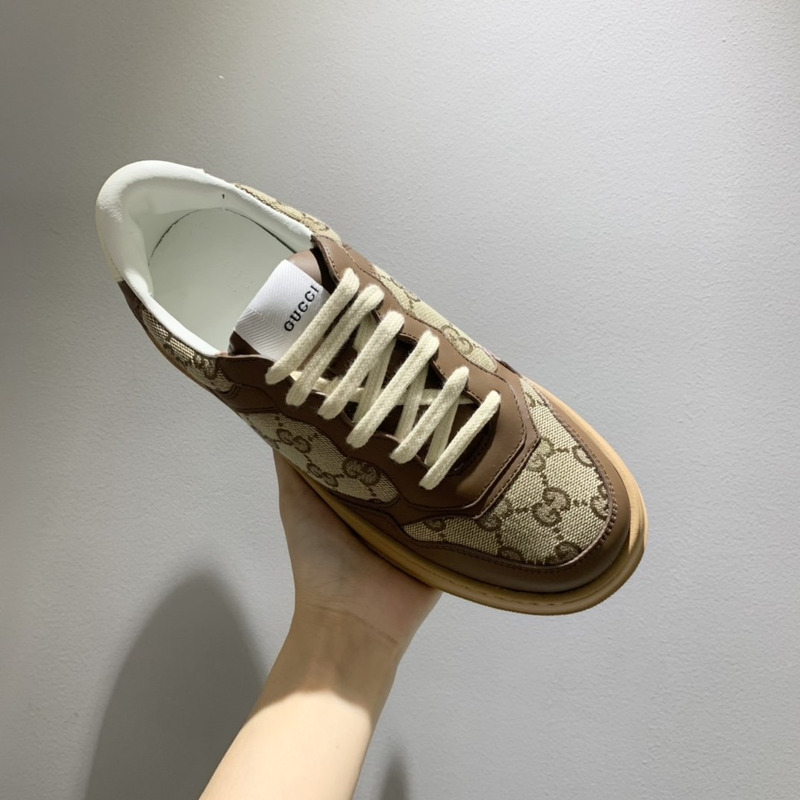 G*u*i beige and ebony orignal gg canvas sneaker