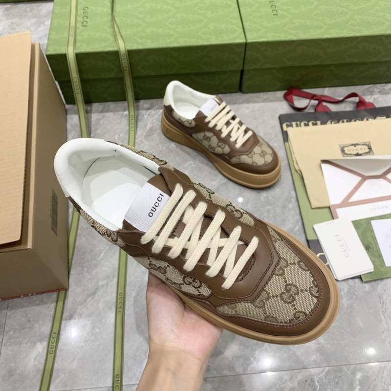 G*u*i beige and ebony orignal gg canvas sneaker