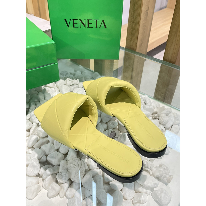 Bo*te*ga ve*ne*ta rubber lido sandals light gteen