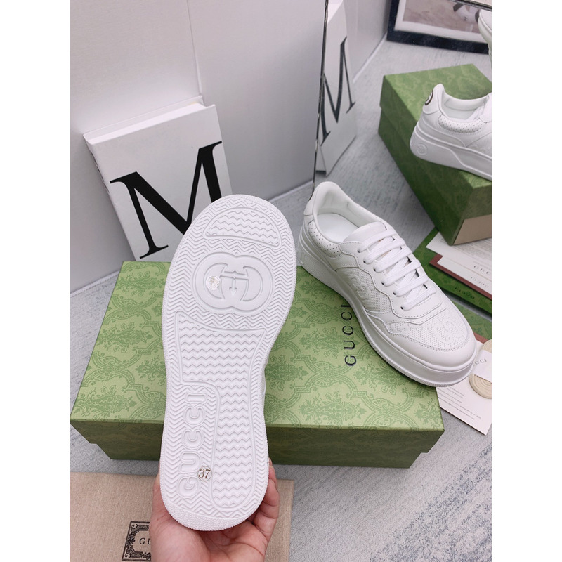 G*u*i chunky b sneaker white