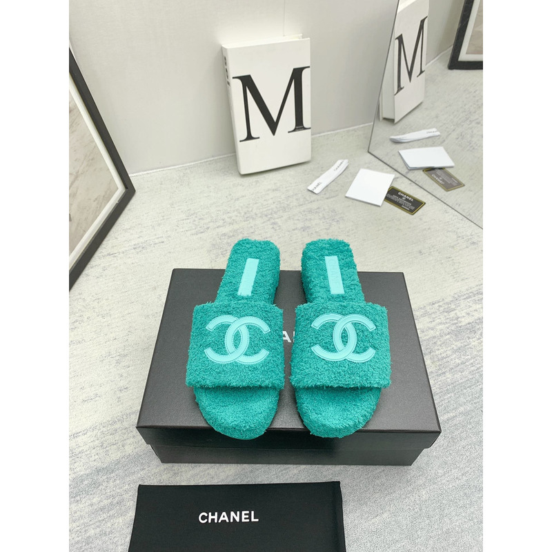 Ch*el lamb down fabric mules green