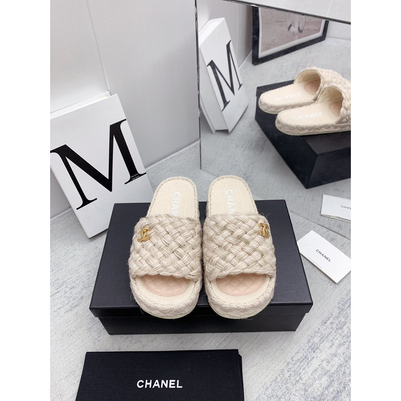 Ch*el open toe casual style plain party style flip flops mules white