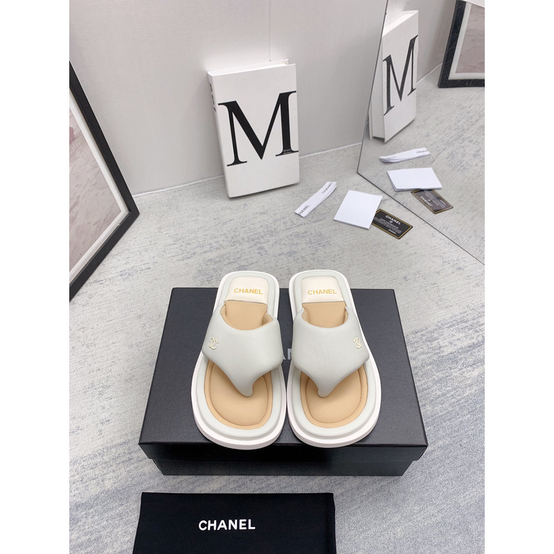 Ch*el bread flip flop sandal white