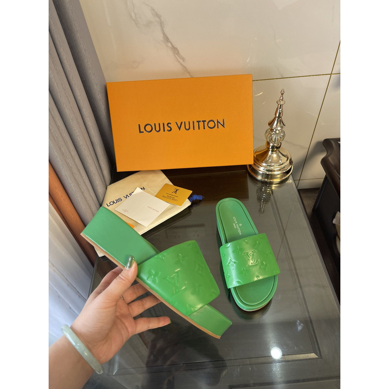 LV JUMBO FLATFORM MULE GREEN