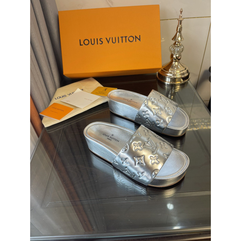 LV  Jumbo Flatform Mule Silver