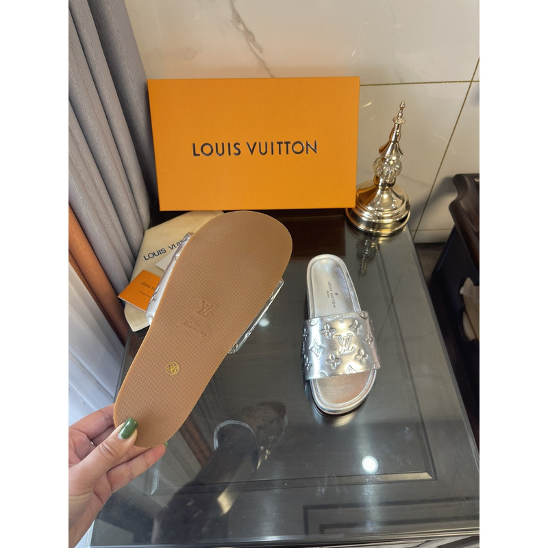 LV  Jumbo Flatform Mule Silver