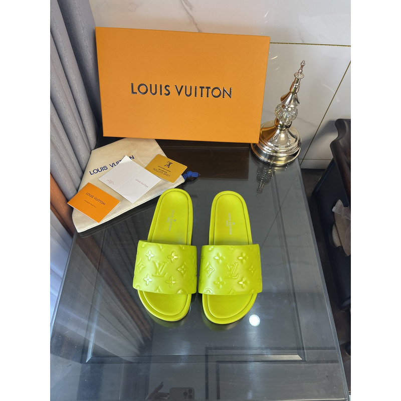 l**is V*t*n jumbo flatform mule yellow