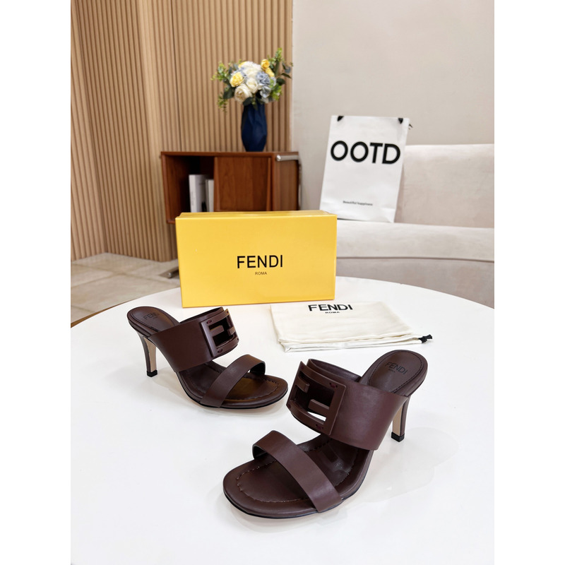 F**di baguette leather slides coffe