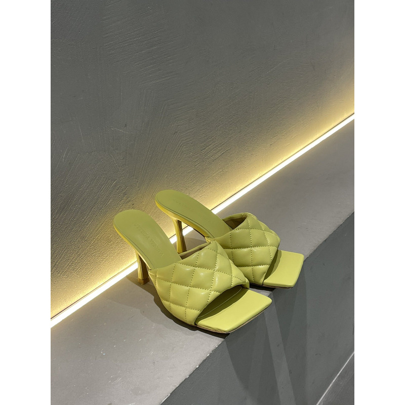 Bo*te*ga ve*ne*ta lido heels yellow