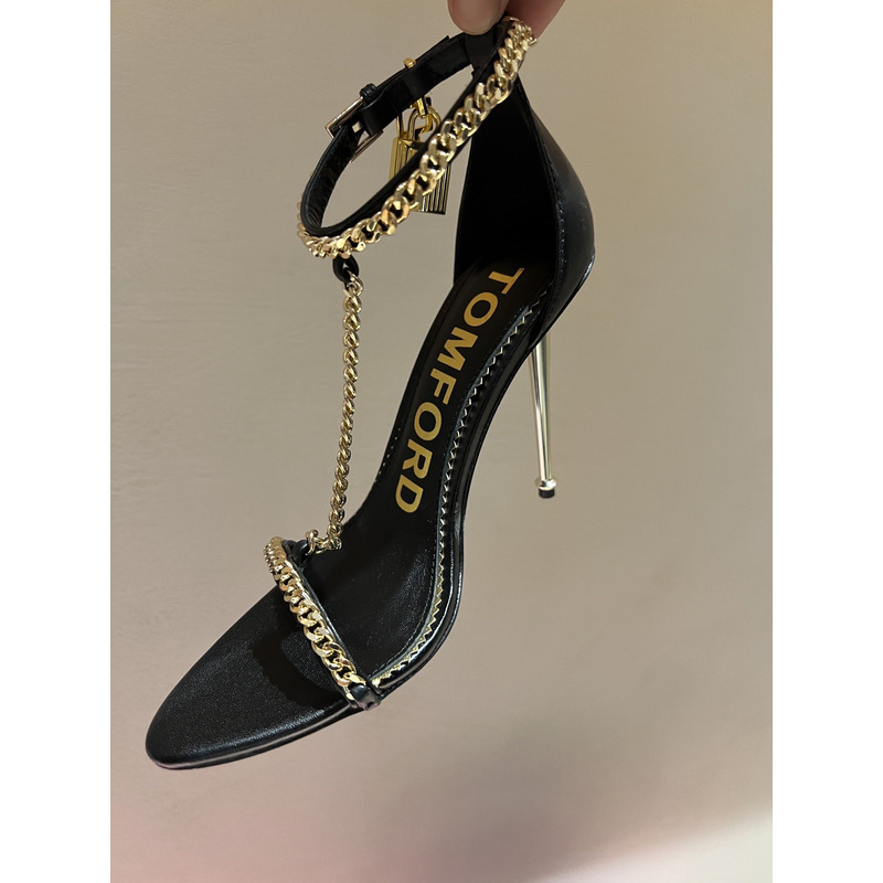 Tom Ford Padlock Shiny Leather Heels Black