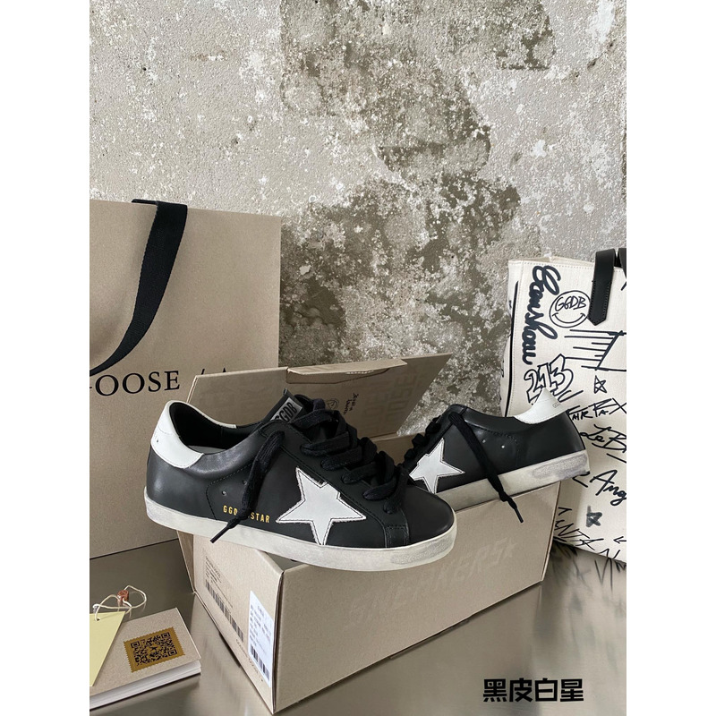 Golden Goose Black Super-Star Sneakers In Leather With White Star