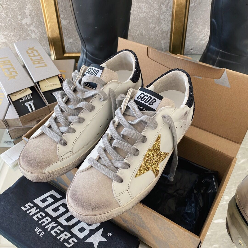 Golden Goose Men’s Super-Star Sneakers with Golden Glitter and Black Heel Tab