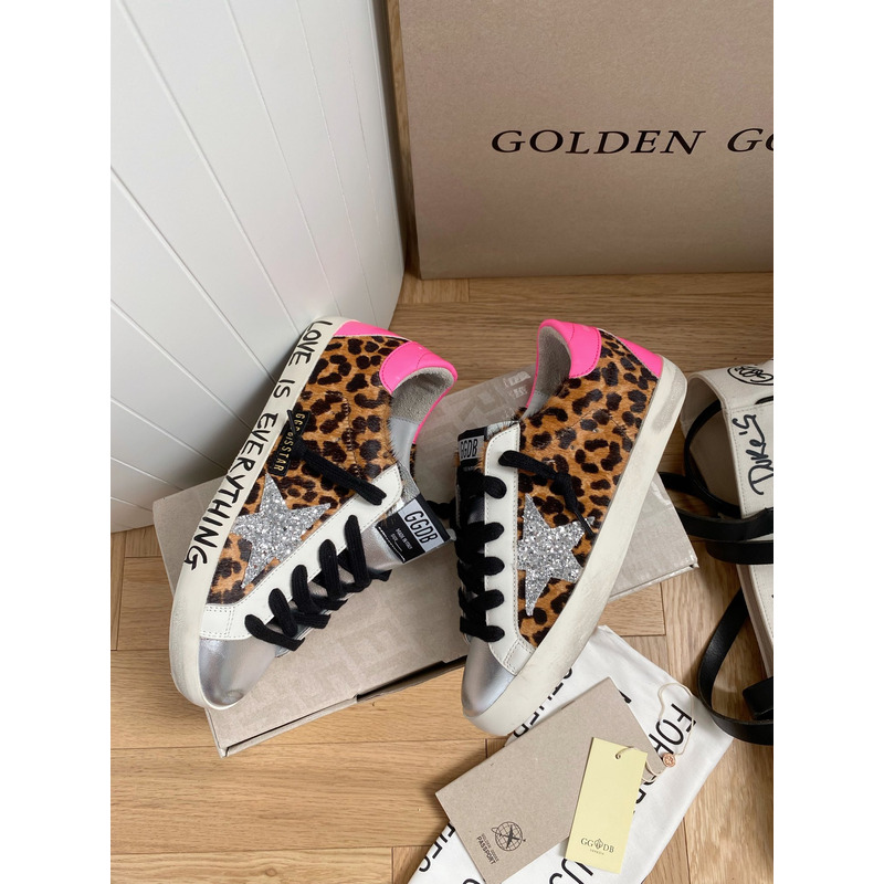 Golden Goose Superstar Sneaker  Black Laces Pink Tongue