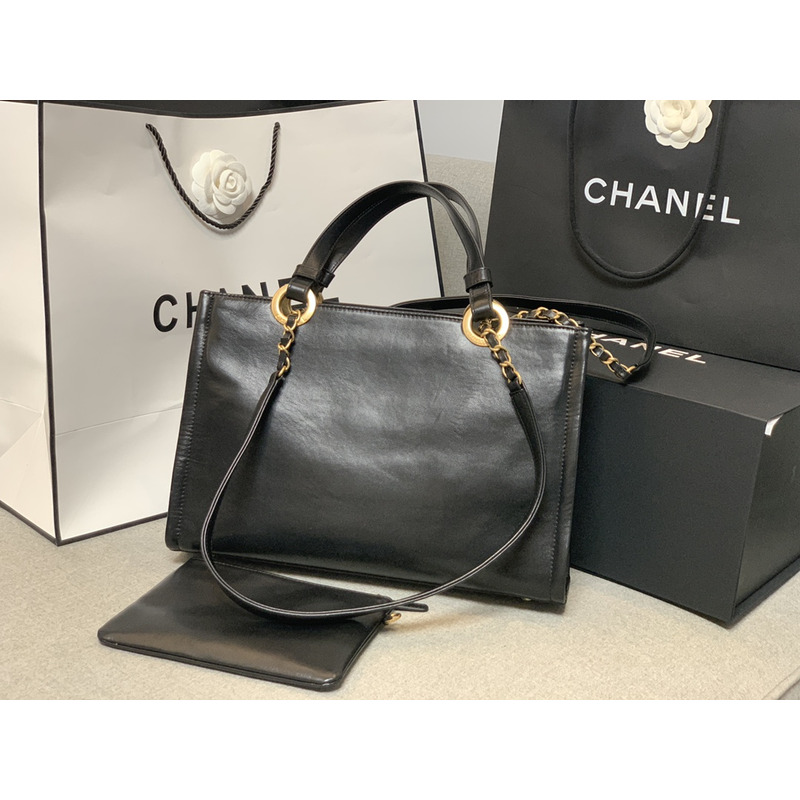 Ch*el 22 calfskin tote bag medium black