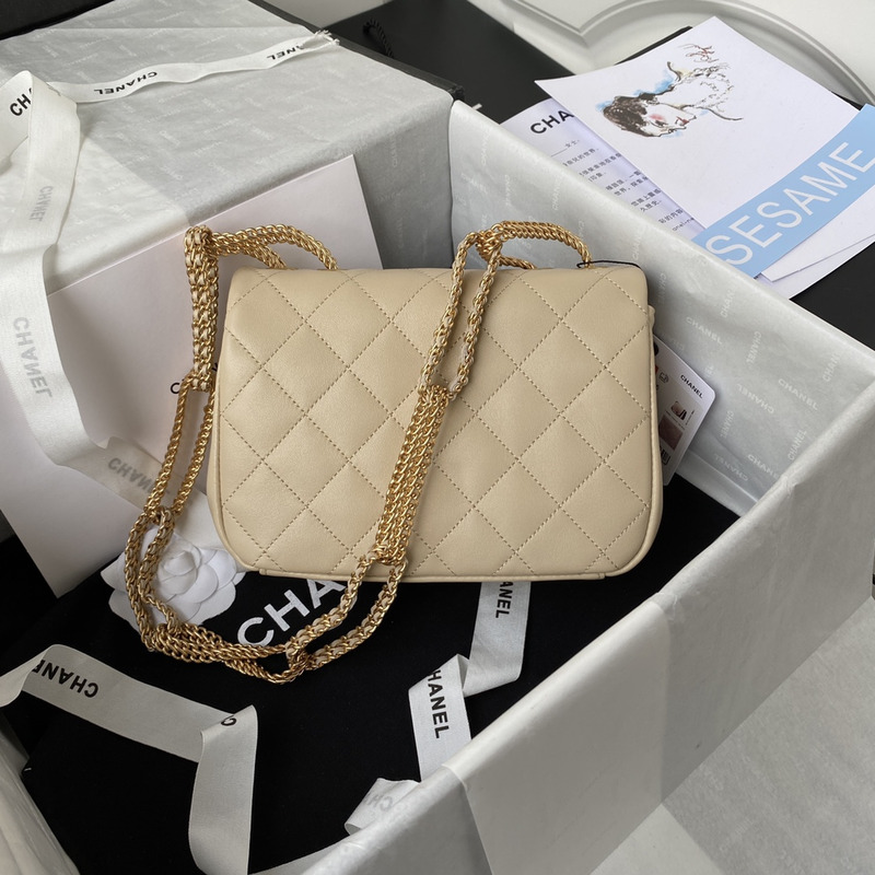 Ch*el small flap bag lambskin aprocit beige