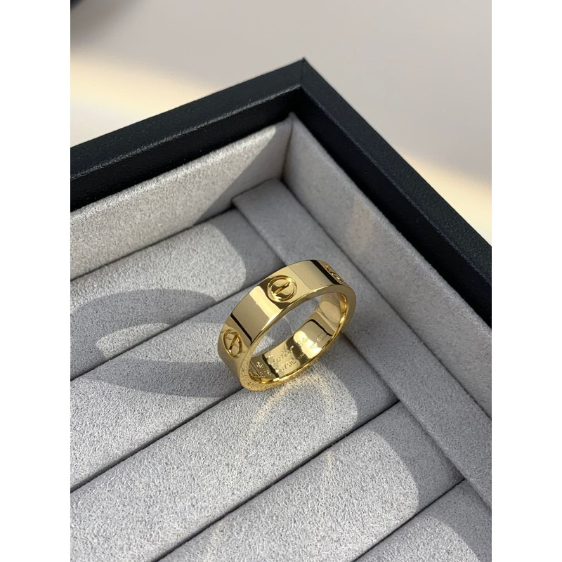 Cartier Love Ring Gold