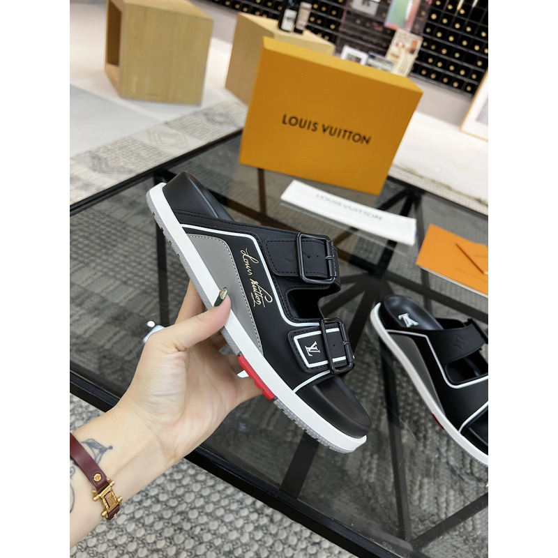 l**is V*t*n trainer mule black &grey