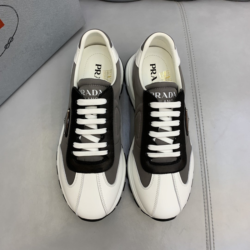 Pra*a logo low-top sneakers grey & white