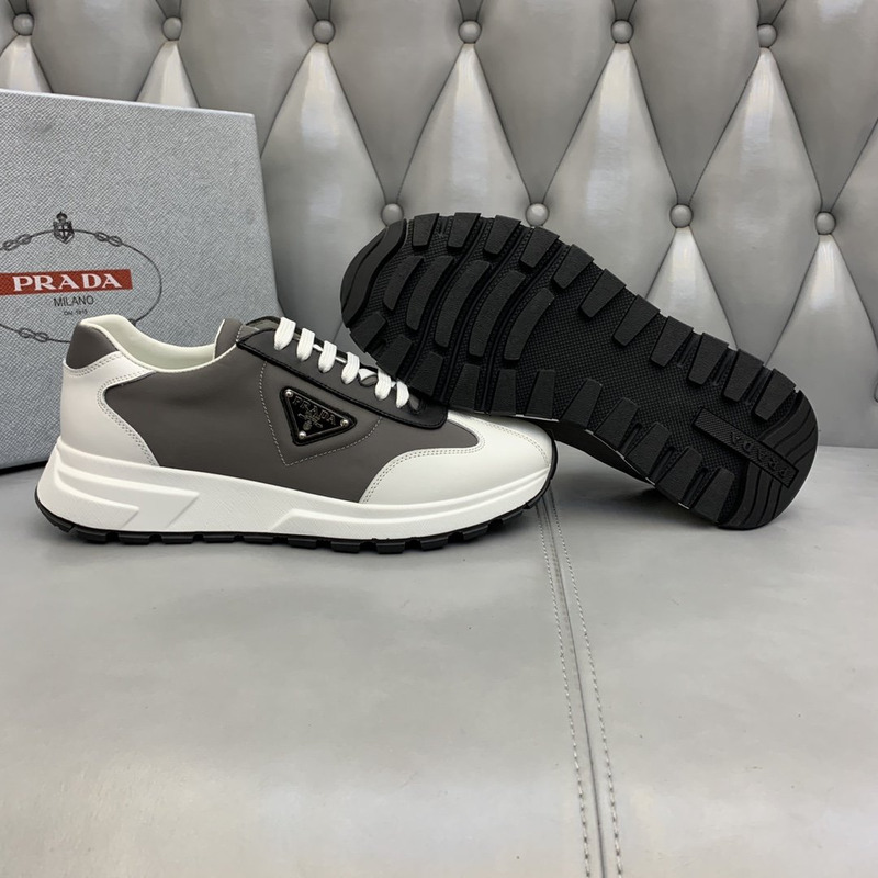 Pra*a logo low-top sneakers grey & white