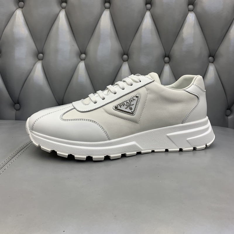 Pra*a logo leather sneakers white