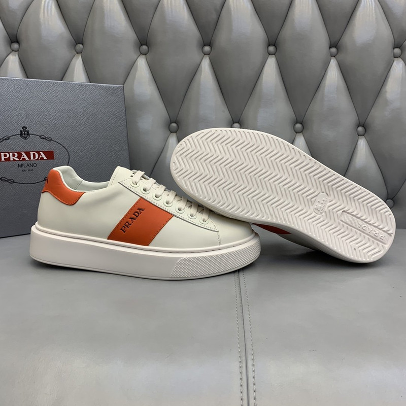 Pra*a unisex plain leather logo low-top sneakers orange