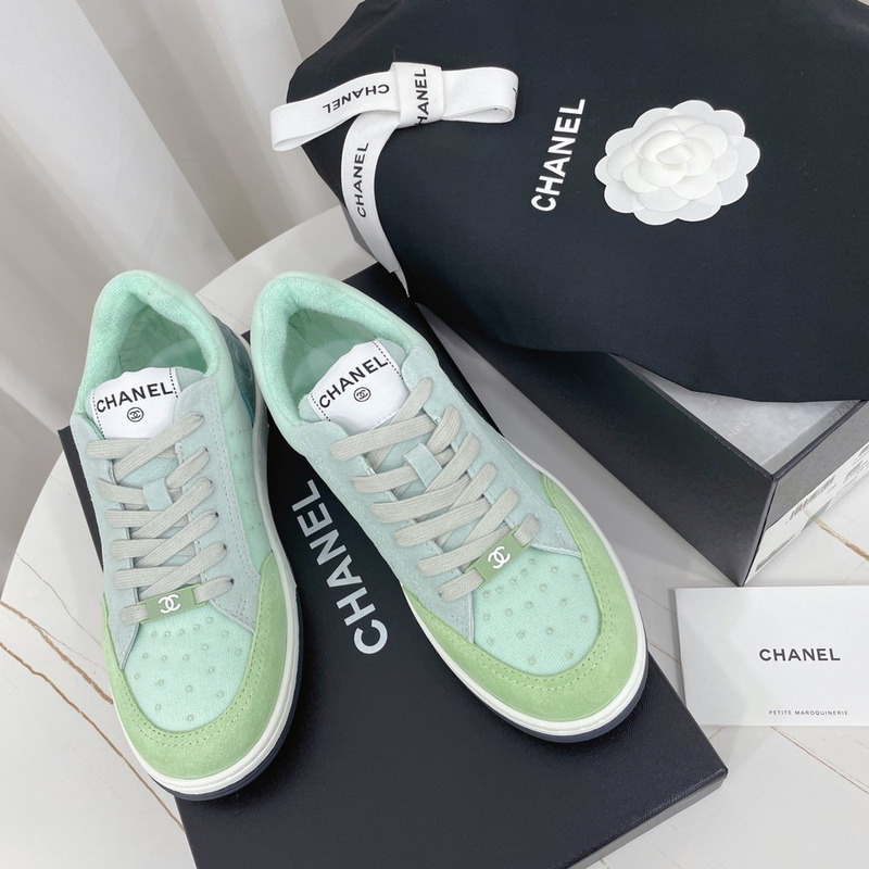 Ch*el calfskin sneaker green