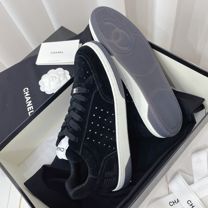 Ch*el calfskin sneaker black