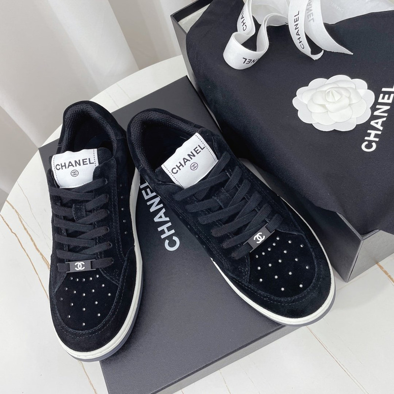 Ch*el calfskin sneaker black