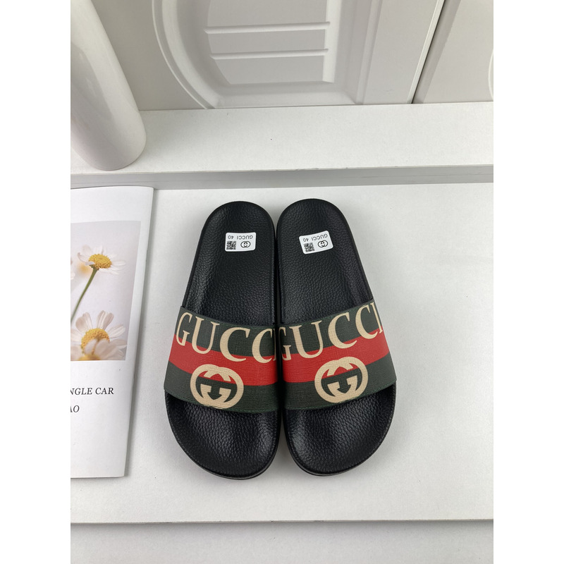 G*u*i interlocking double g sandals black