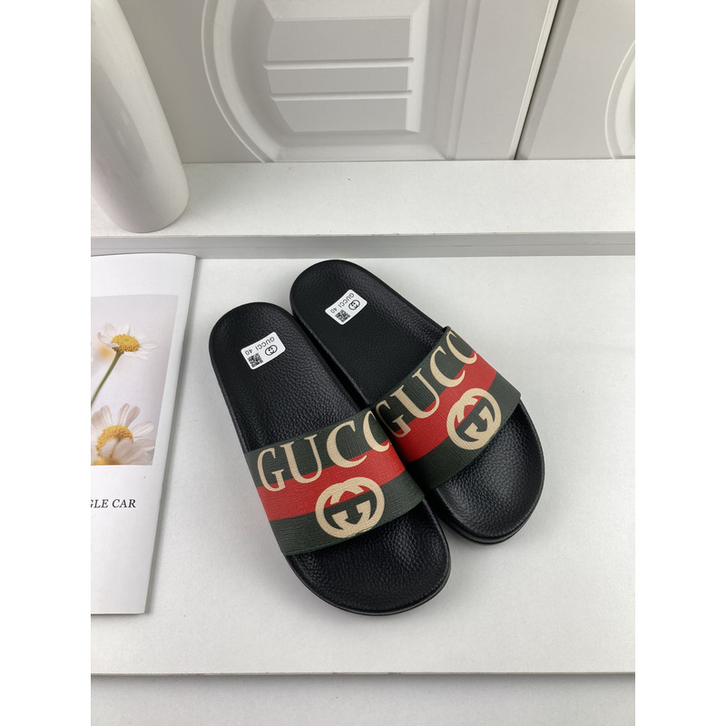 G*u*i interlocking double g sandals black