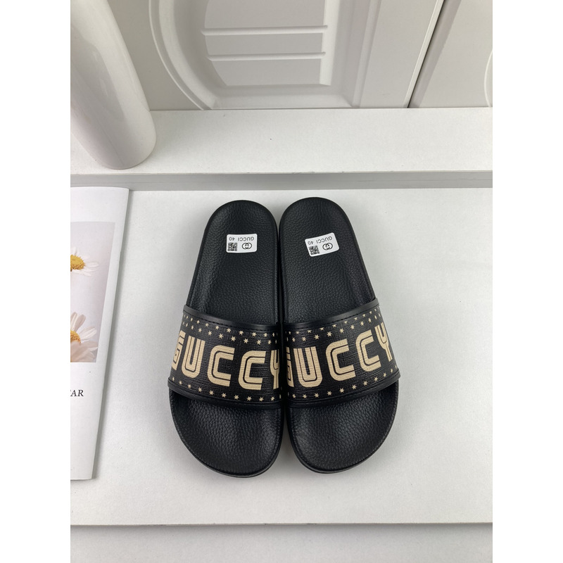 G*u*i logo sandals black