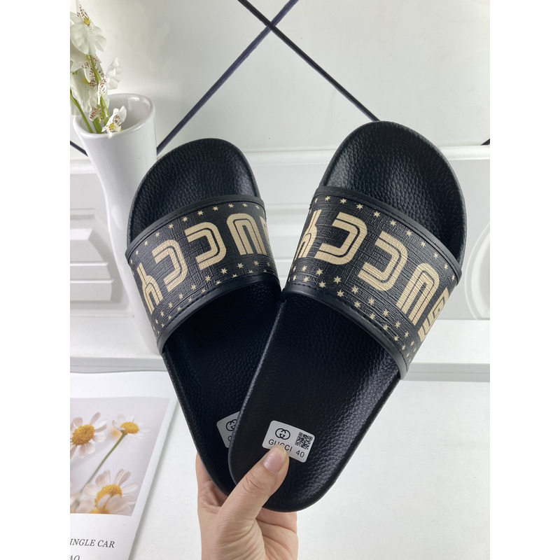 G*u*i logo sandals black