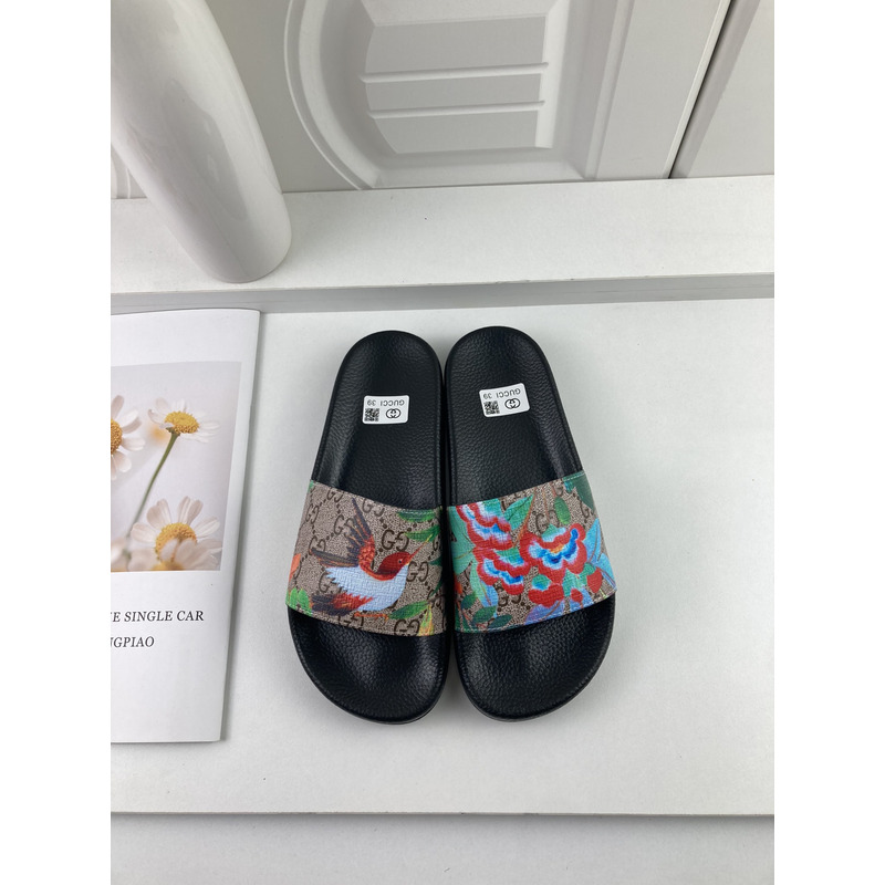 G*u*i  butterfly slides