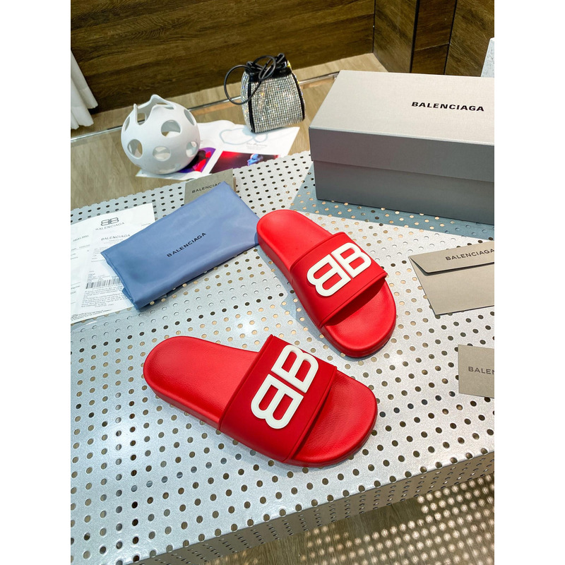 Ba*len*cia*ga pool slide sandal 3d bb logo red