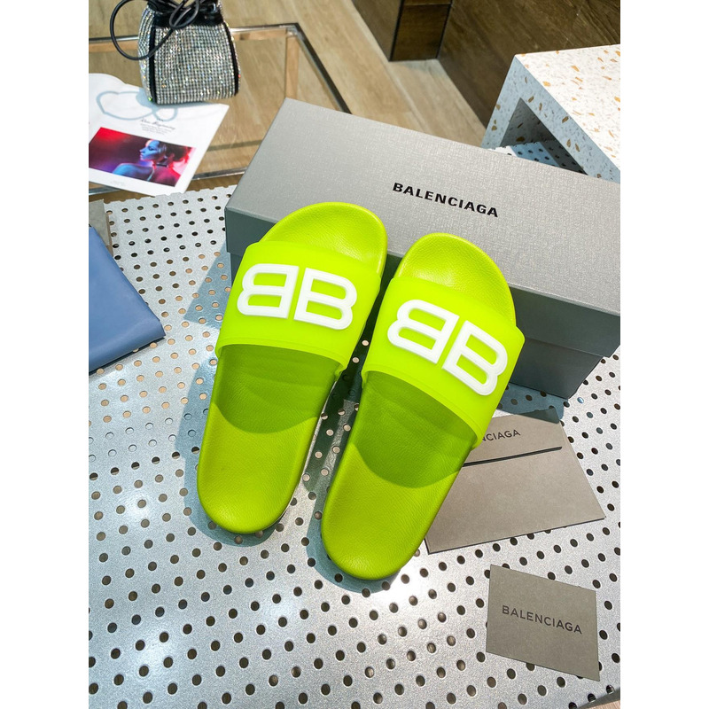 Ba*len*cia*ga glow-in-the-dark bb pool slides fluorescent yellow