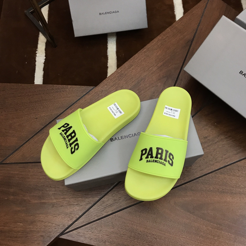 Ba*len*cia*ga paris pool slides lime&black