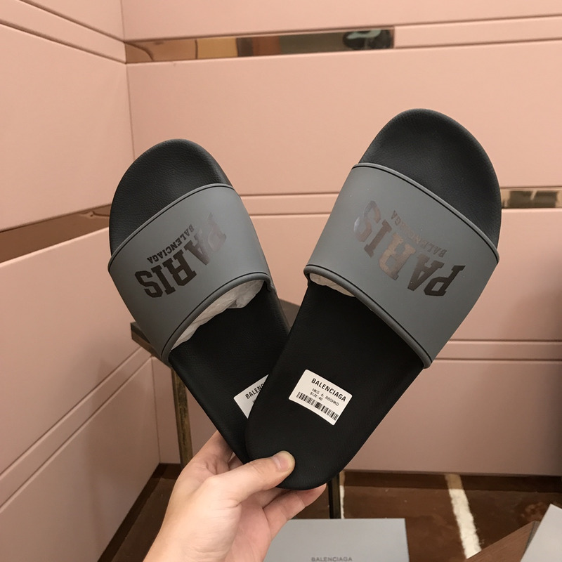 Ba*len*cia*ga paris pool slides grey