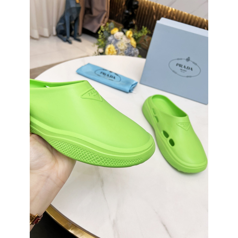 Pra*a foam rubber mules slides green