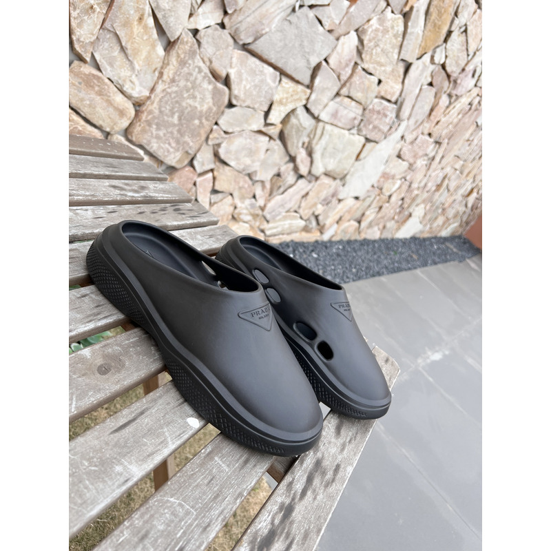 Pra*a foam rubber mules slides black