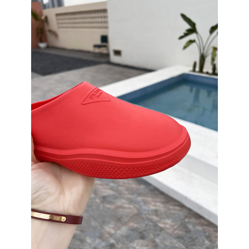 Pra*a foam rubber mules slides red