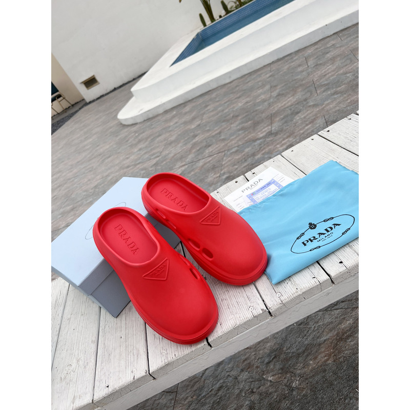 Pra*a foam rubber mules slides red