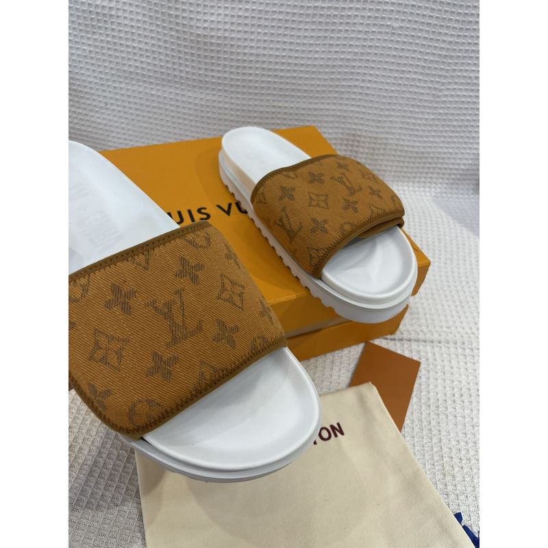 l**is V*t*n monogram pool mules brown/white