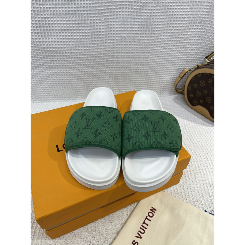 l**is V*t*n monogram pool mules green/white