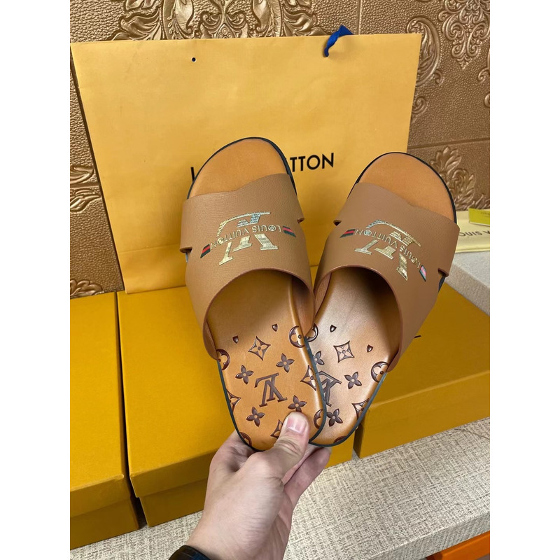 l**is V*t*n gold logo monogram mules cognac