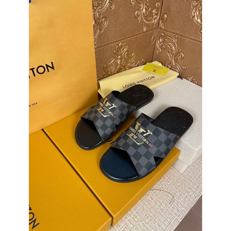 l**is V*t*n gold logo damier mules black