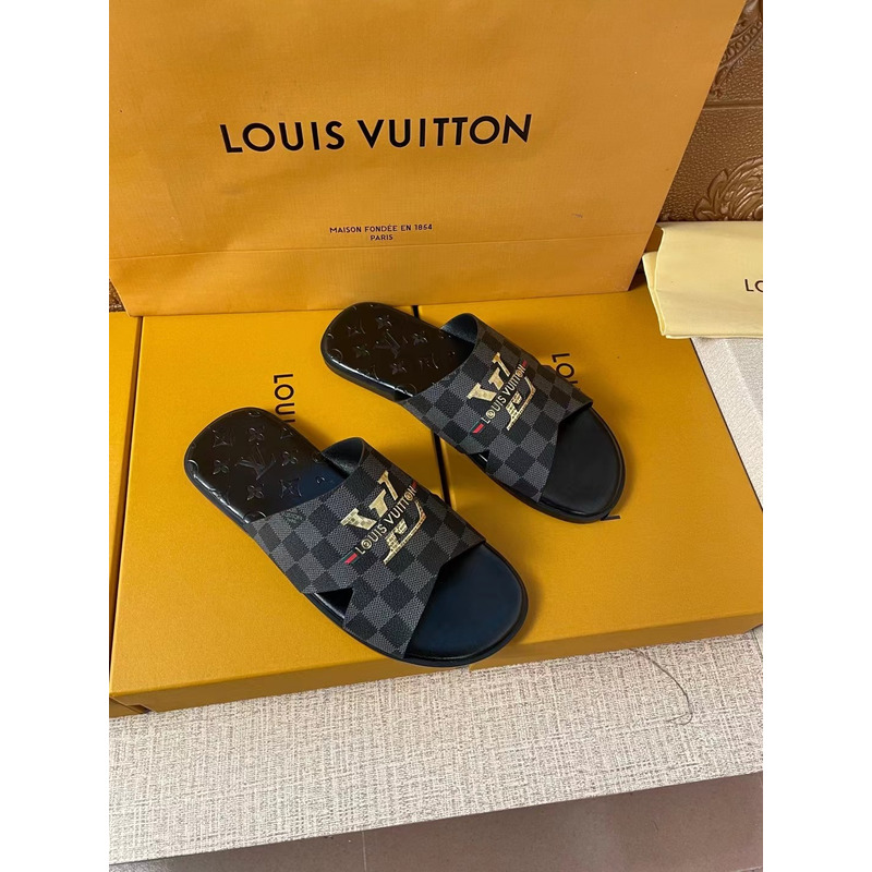 l**is V*t*n gold logo damier mules black