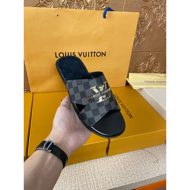 l**is V*t*n gold logo damier mules black